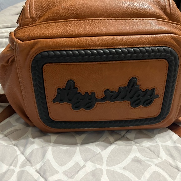 Itzy Ritzy Boss Plus - Picture 3 of 10